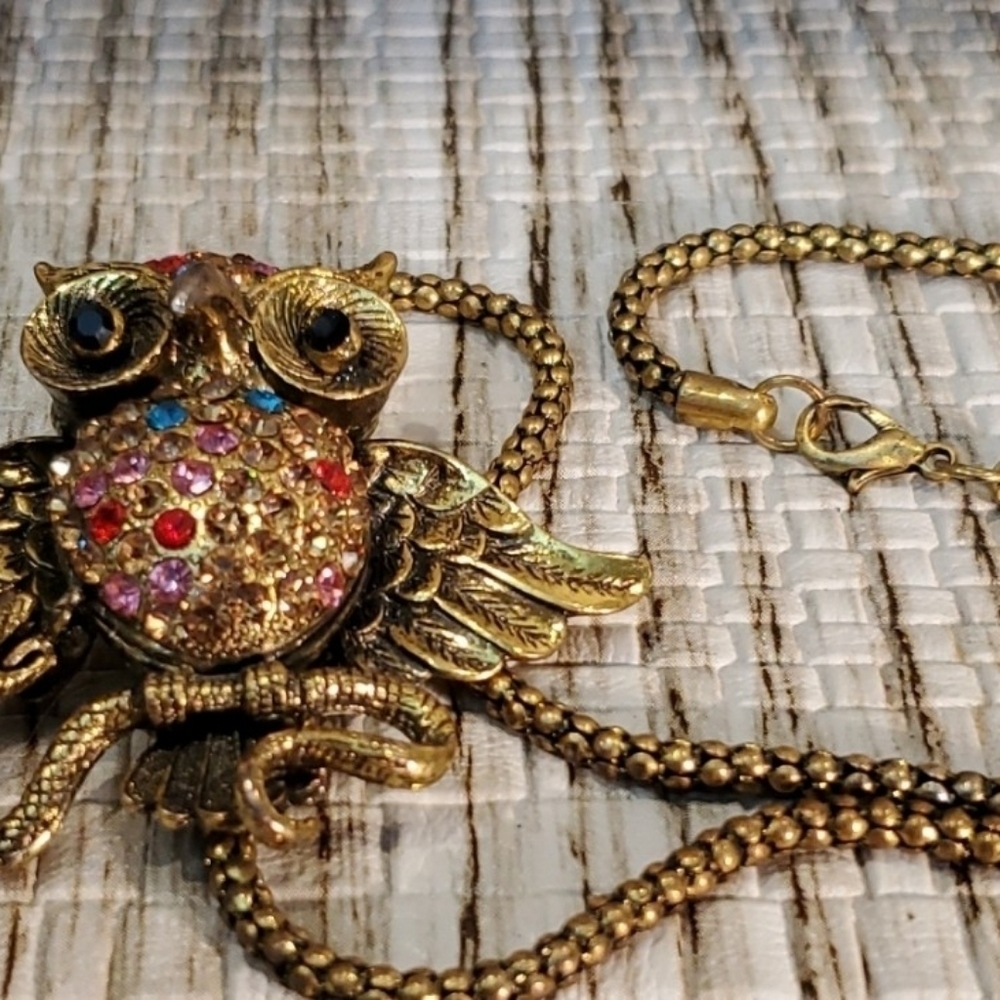🦋3D OWL WITH COBRA NECKLACE - Picture 10 of 10